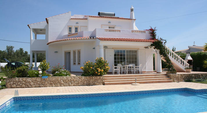 <h2>Portugals schönste Aussichten schon ab 111,- EUR / Woche</h2>